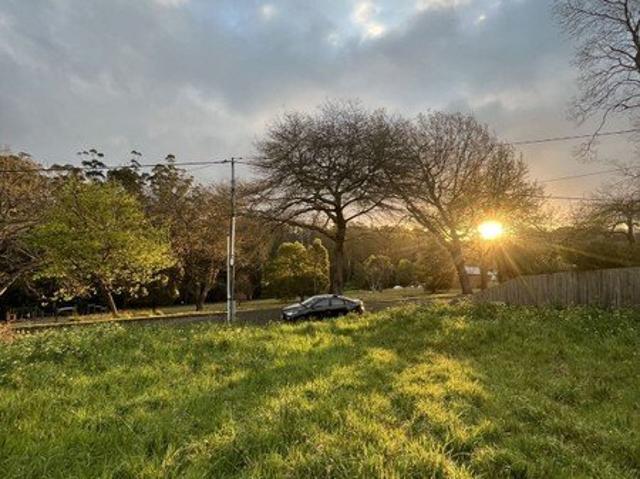 Clear Land in the Heart of Gembrook with a View!