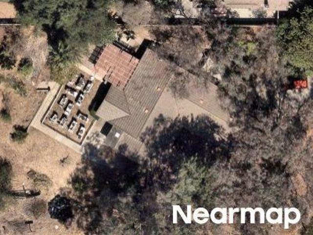 Clearcrest Ln