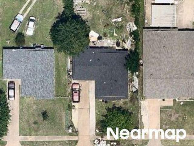 Clearwood Dr