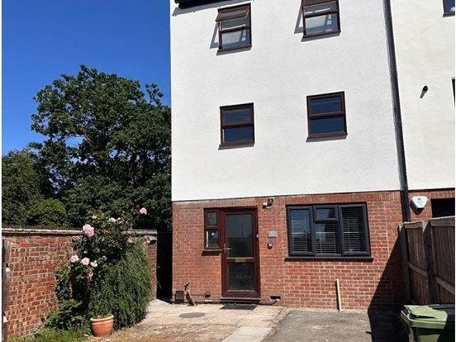 Cleevelands Drive, Cheltenham GL50, 5 bed end terrace house to rent, £2,300 pcm | PrimeLocation