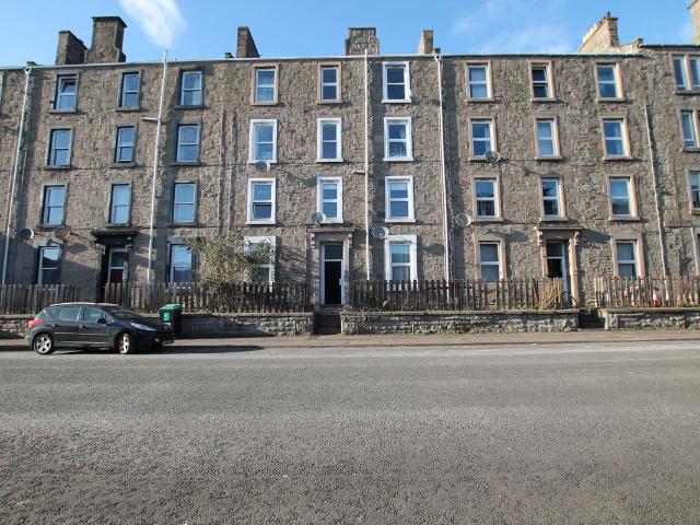 Cleghorn Street, Dundee DD2, 3 bed flat to rent, £800 pcm | PrimeLocation