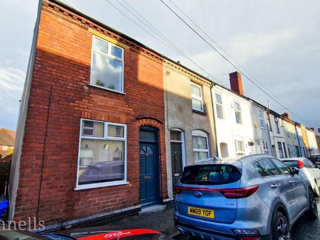 Clement Road, Halesowen B62, 2 bed property to rent, £900 pcm | PrimeLocation
