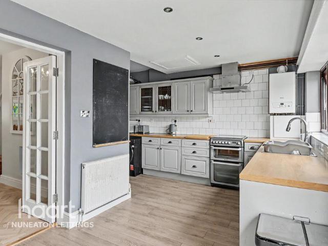 Clement Street, NUNEATON 3 bed semi detached house to rent £1,350 pcm £312 pw