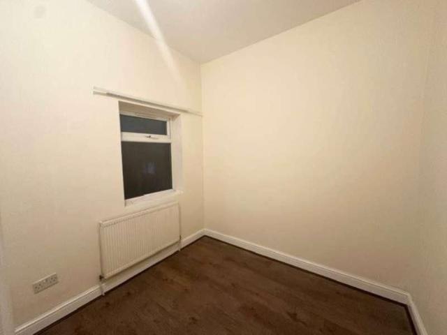 Clements Road, Ilford, IG1