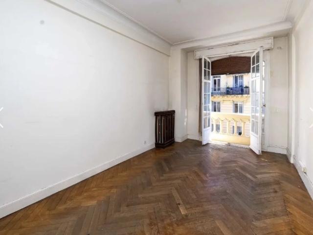 Clemenceau superbe Bourgeois 4 pièces balcons 116m² Nice