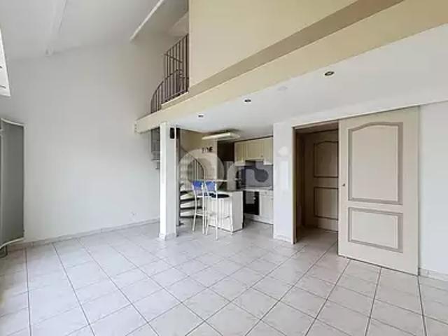 Clermont 60600 Location appartement 2 pièces t2 balcon