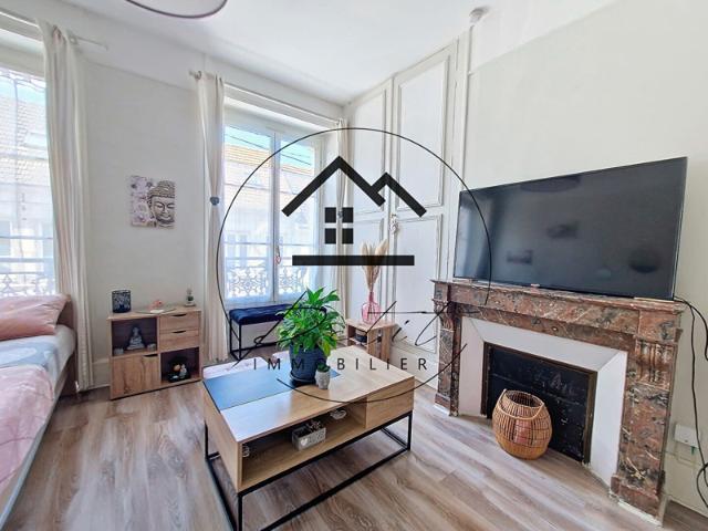 Clermont: appartement à louer 550 EUR par mois avec PETIT Imm