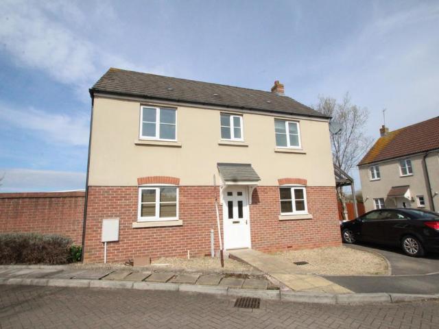 Clermont Close, Bristol, BS34 3 bed house to rent £1,700 pcm £392 pw