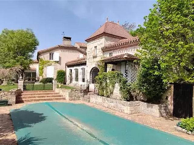 Clermont Dessous 47130 Achat / Vente maison 10 pièces t10 piscine terrasse