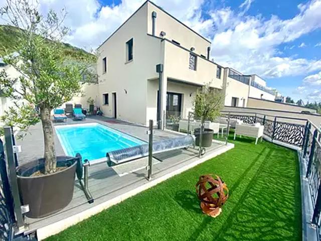 Clermont Ferrand 63000 Achat / Vente maison 6 pièces t6 terrasse parking