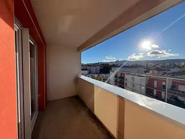 Clermont Ferrand 63000 Achat / Vente appartement 4 pièces t4 au dernier étage parking