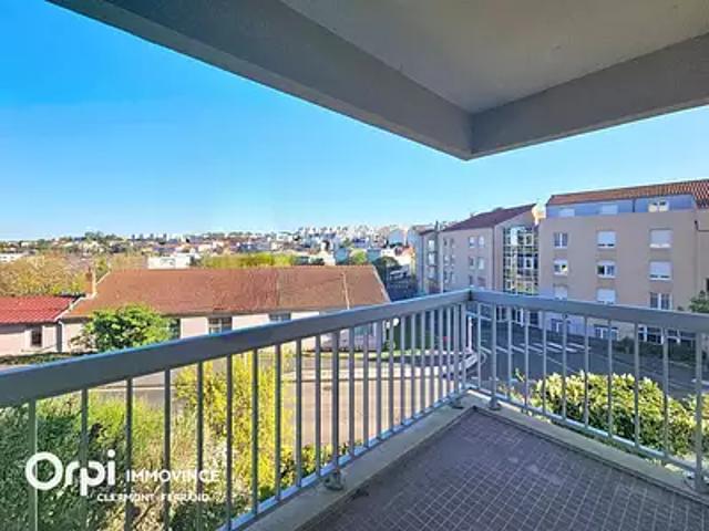 Clermont Ferrand 63000 Achat / Vente appartement 4 pièces t4 terrasse cave