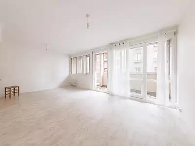 Clermont Ferrand 63000 Achat / Vente appartement 5 pièces t5 cave