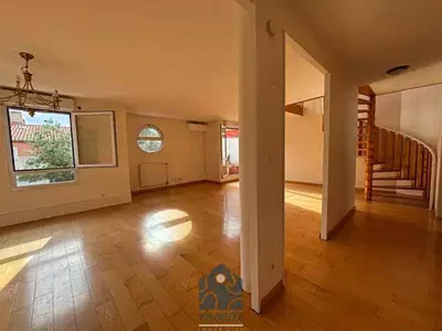 Clermont Ferrand 63000 Achat / Vente appartement 6 pièces t6 au dernier étage