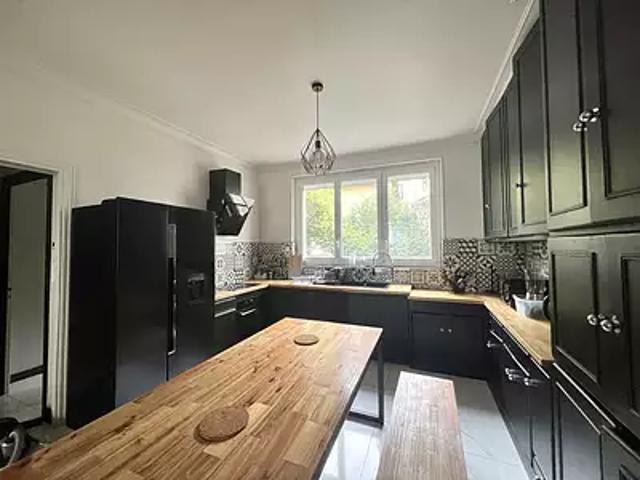 Clermont Ferrand 63000 Achat / Vente maison 9 pièces t9 au dernier étage terrasse