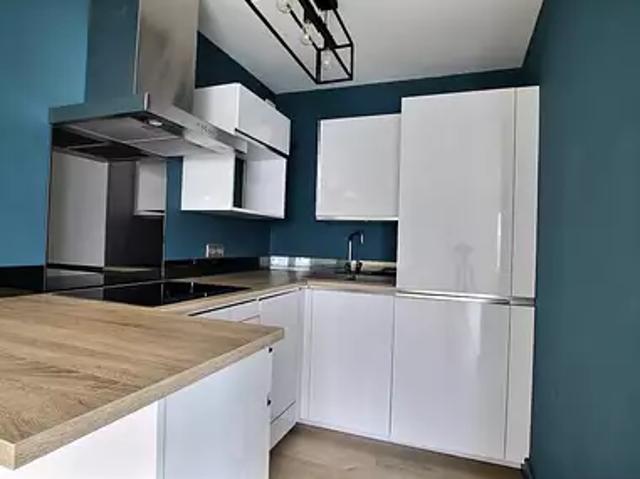 Clermont Ferrand 63000 Location appartement 2 pièces t2 au dernier étage