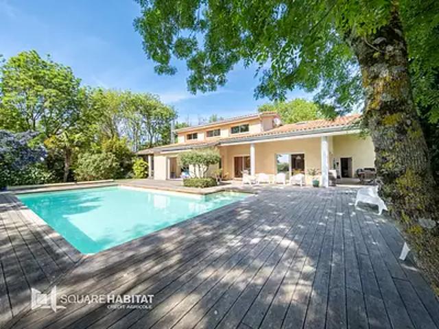 Clermont le Fort 31810 Achat / Vente maison 6 pièces t6 au dernier étage piscine