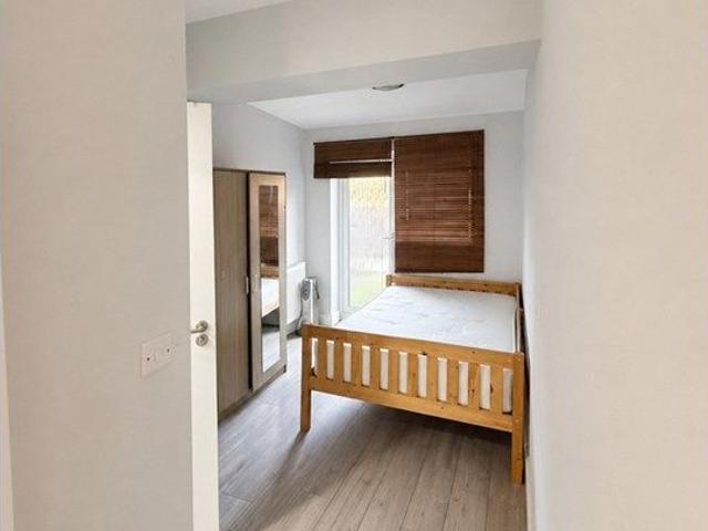 Clitterhouse Road, London NW2, Room to rent, £1,100 pcm | PrimeLocation