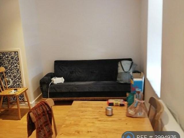 Clive Road, Canton, Cardiff, CF5 2 bed flat to rent £1,100 pcm £254 pw