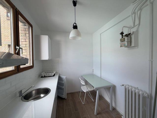 CLICHY – VILLA JEAN JAURÈS – STUDIO MEUBLÉ 25 M² – REFA
