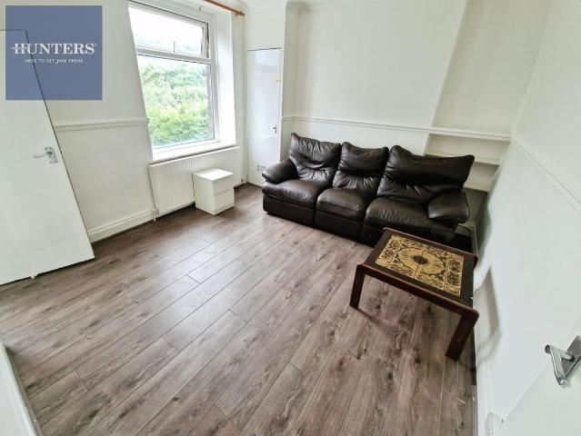 Cliff Terrace, Treforest, Pontypridd CF37, Property to rent, £900 pcm | PrimeLocation