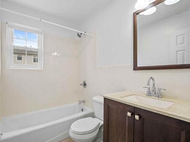 Cliff View Gardens 1 Bedroom Apartment for Rent at 306E Hackensack St, Wood Ridge, NJ 07075