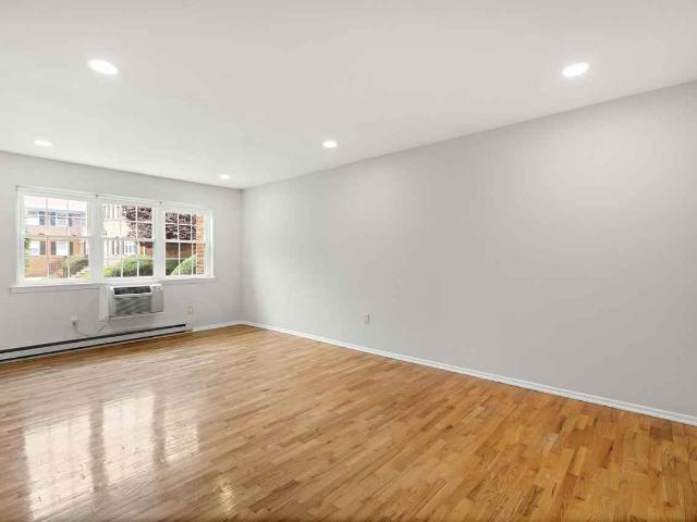 Cliff View Gardens Studio Apartment for Rent at 306E Hackensack St, Wood Ridge, NJ 07075