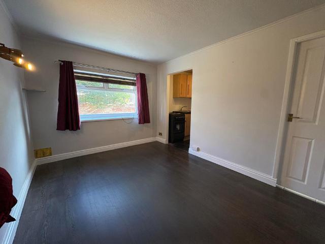 Cliff Place, Bispham FY2 1 bed flat to rent £525 pcm £121 pw