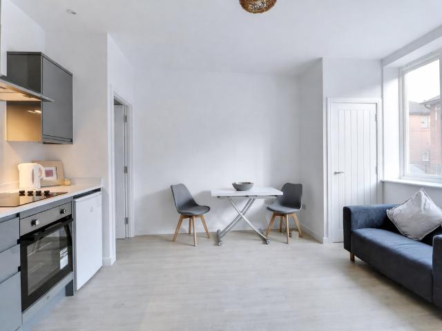 Cliff Road, Nottingham NG1, 1 bed flat to rent, £850 pcm | PrimeLocation