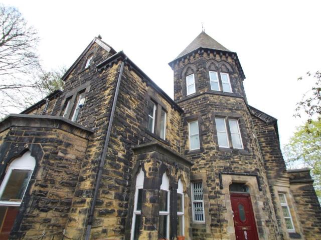 Cliff Road Gardens, Hyde Park, Leeds, West Yorkshire LS6, 3 bed flat to rent, £2,015 pcm | PrimeLocation