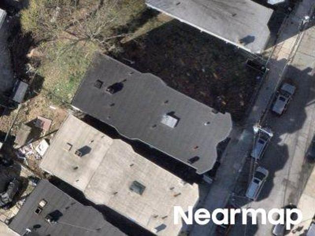 Cliff St