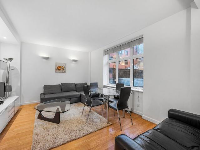 Cliffords Inn, Fetter Lane EC4A, 2 bed flat to rent, £3,350 pcm | PrimeLocation