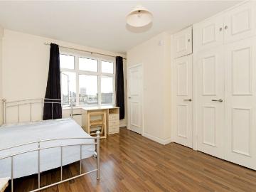 City, London, Greater London - Equipped kitchen