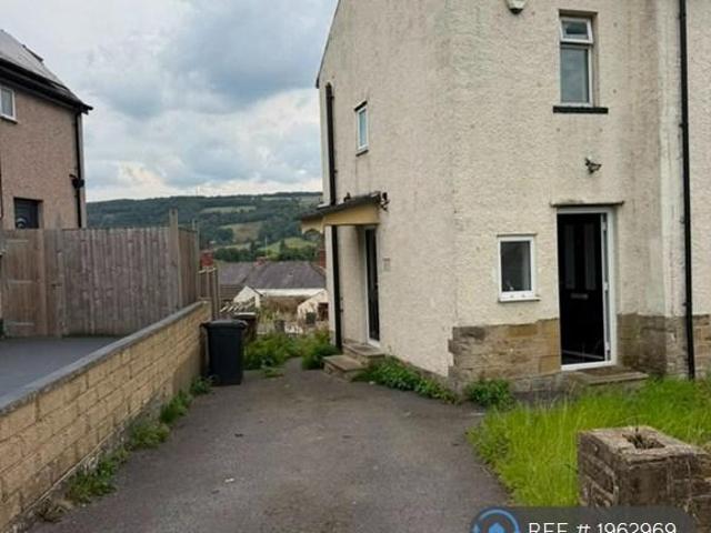 Cliffe Crescent, Keighley, BD20 2 bed semi detached house to rent £1,025 pcm £237 pw