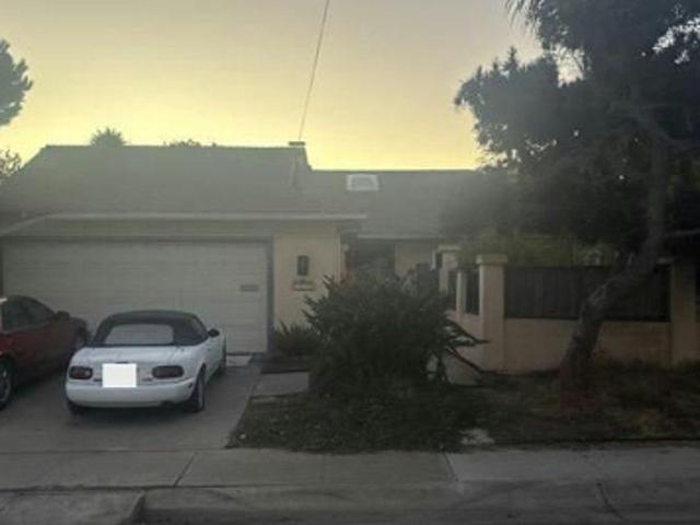 Cliffridge Ave
