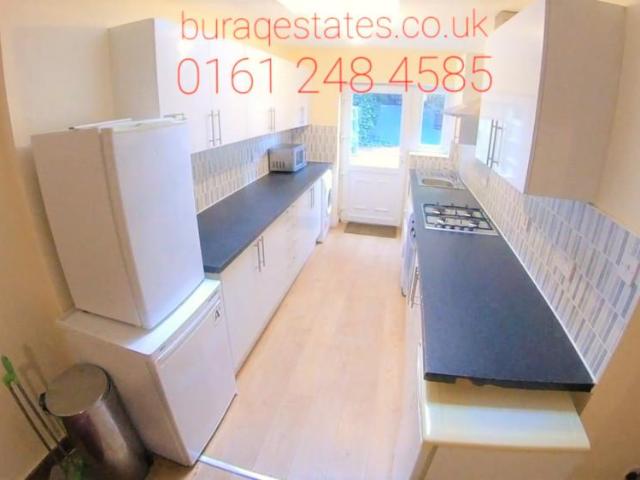 Clifton Avenue, Manchester, M14 6UB, United Kingdom | 5 bed duplex for rent #16539006 | Rentberry