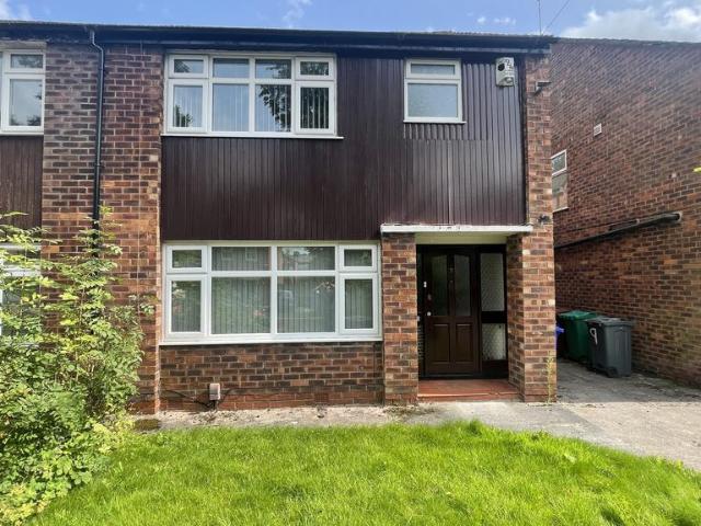 Clifton Avenue, Manchester, M14 6UB, United Kingdom | 5 bed duplex for rent #16540314 | Rentberry
