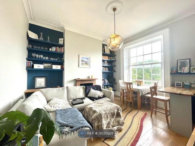 Clifton, Bristol BS8, 2 bed flat to rent, £1,950 pcm | PrimeLocation