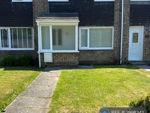 Clifton Court, Newcastle Upon Tyne, NE3 3 bed terraced house to rent £1,100 pcm £254 pw