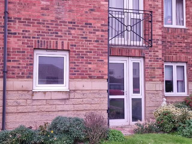 Clifton Drive North, Lytham St Annes FY8, 1 bed flat to rent, £800 pcm | PrimeLocation