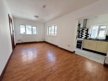 Clifton Drive, Blackpool, FY4 1NX