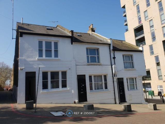 Clifton Rise, New Cross SE14, 4 bed terraced house to rent, £3,500 pcm | PrimeLocation