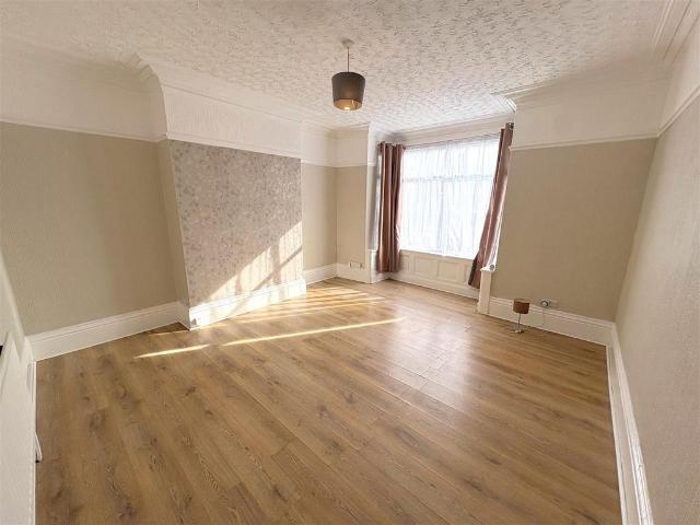 Clifton Road, Darlington 1 bed apartment to rent £575 pcm £133 pw
