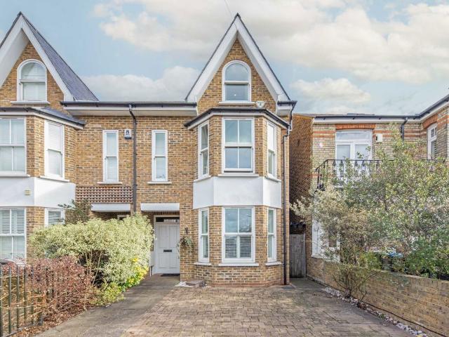Clifton Road, Kingston Upon Thames KT2, 4 bed property to rent, £4,500 pcm | PrimeLocation