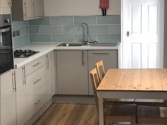 Clifton Road, London, E7 4 bed terraced house to rent £2,600 pcm £600 pw