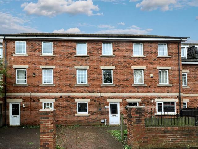 Clifton Road, Newcastle Upon Tyne NE4, 3 bed terraced house to rent, £1,350 pcm | PrimeLocation