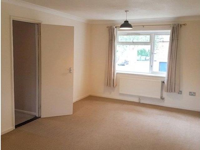 Clifton St, Norwich NR2, 2 bed flat to rent, £1,100 pcm | PrimeLocation