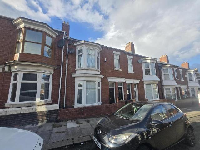 Clifton Terrace, South Shields 2 bed flat to rent £650 pcm £150 pw