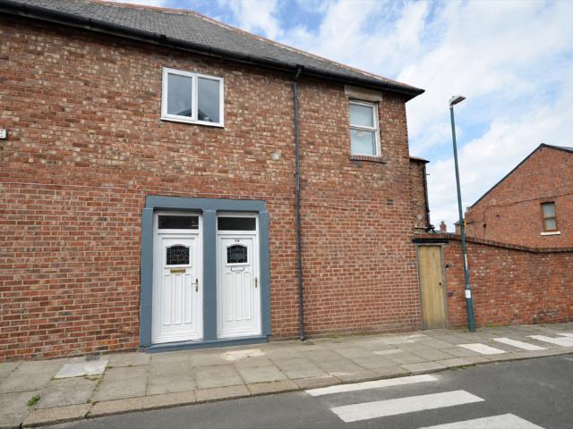 Clifton Terrace, South Shields 2 bed flat to rent £650 pcm £150 pw