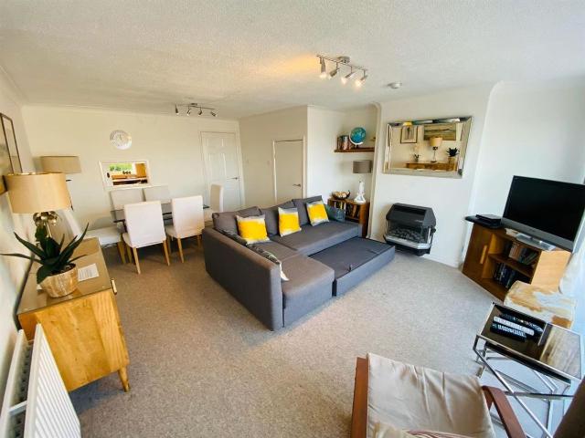 Clifton Wood Crescent, Bristol BS8, 2 bed flat to rent, £1,950 pcm | PrimeLocation